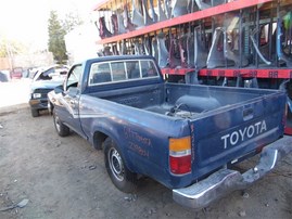 1989 TOYOTA PICK UP STANDARD CAB BLUE 2.4 AT 2WD Z19804